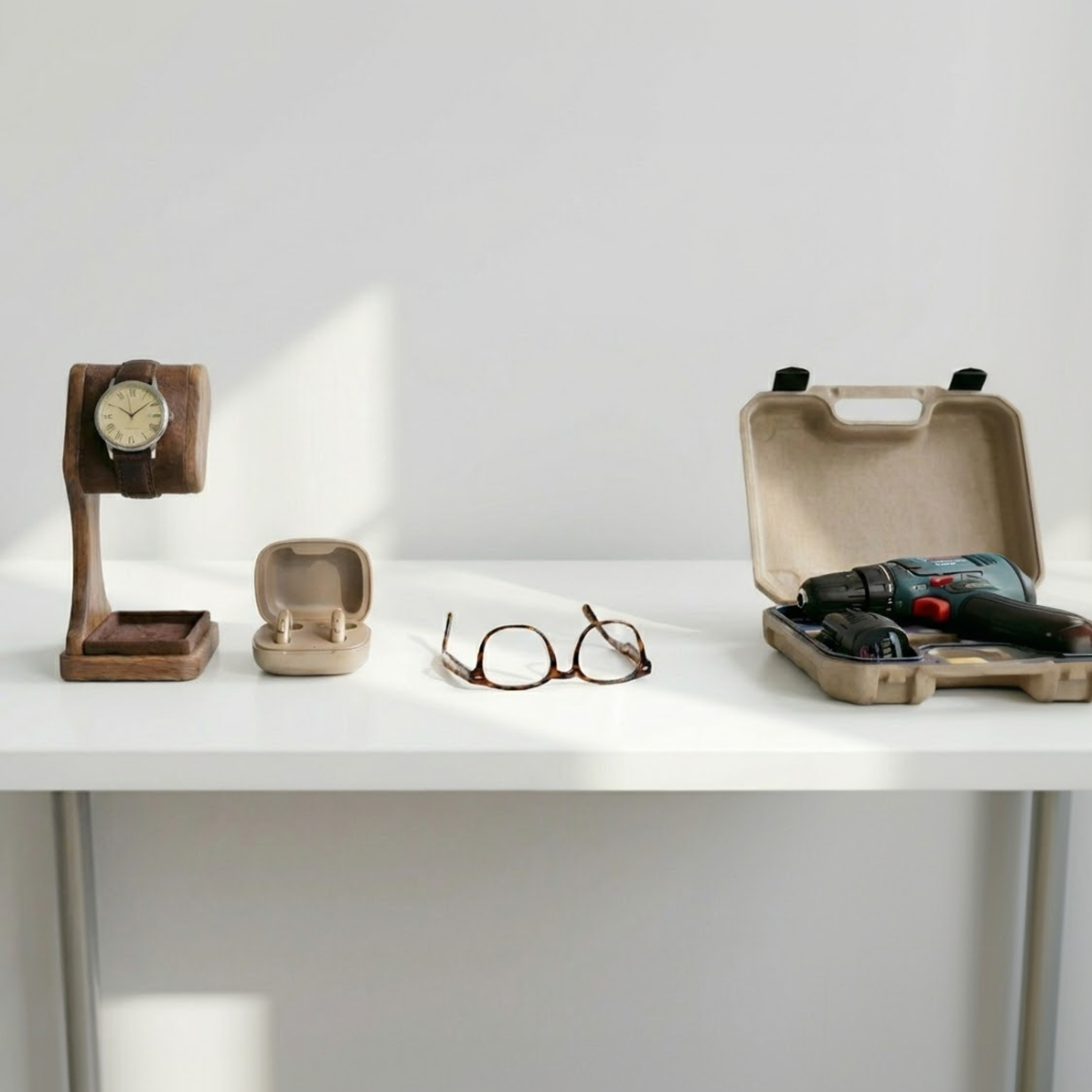 cutchorama_httpss.mj.runf4v73tdxhg0_items_on_desk_-ar_11_-v_91dbe9b7-8b15-4b41-84b2-de74a07c033e_0